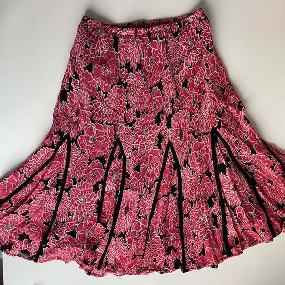 Floral Paradise Outfitters Skirt - Picture 1 of 5